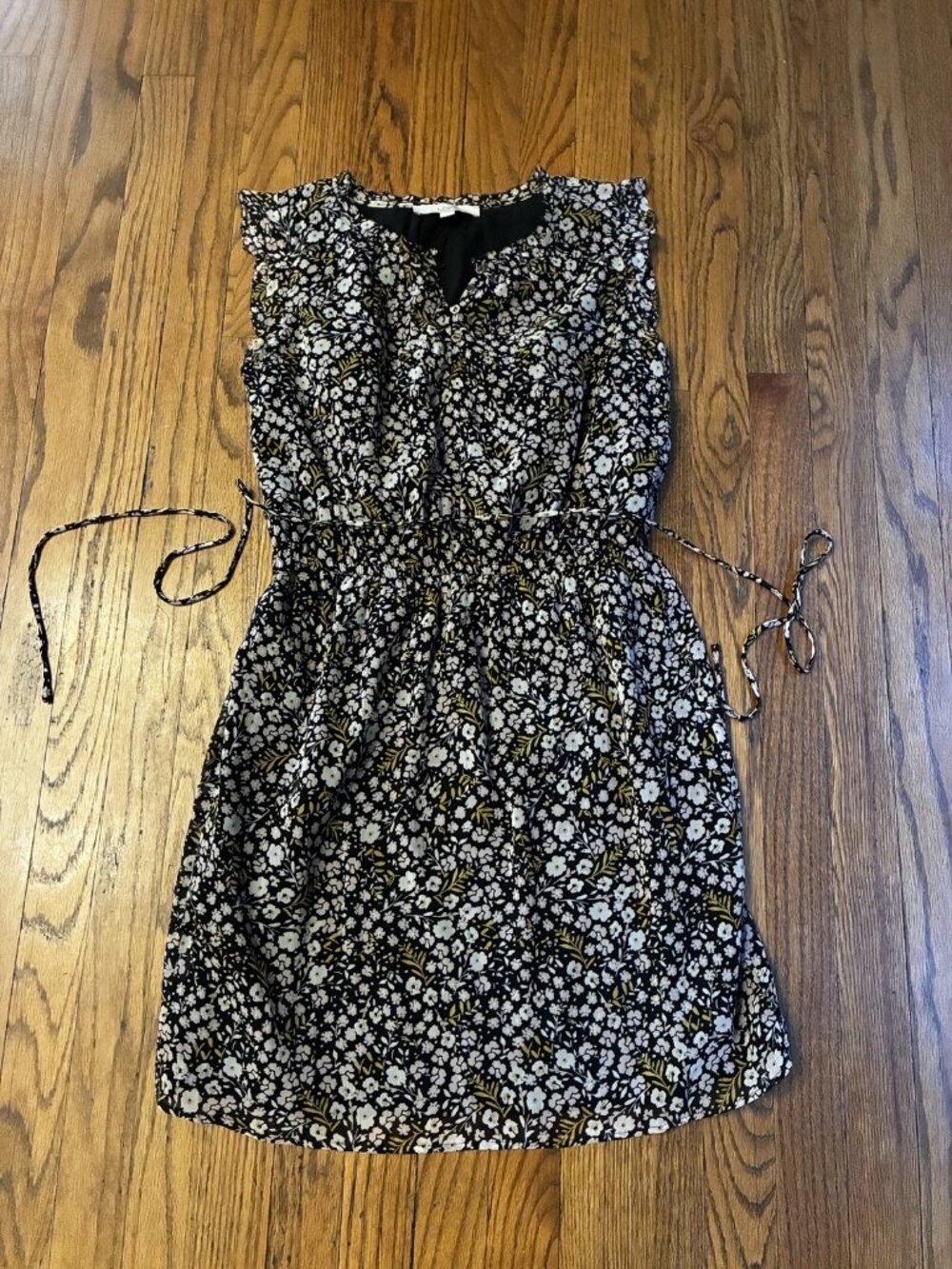 LOFT Floral Tie Waist Dress Size S